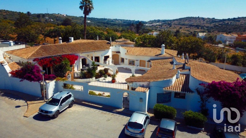 Restaurante em Luz de 490 m²