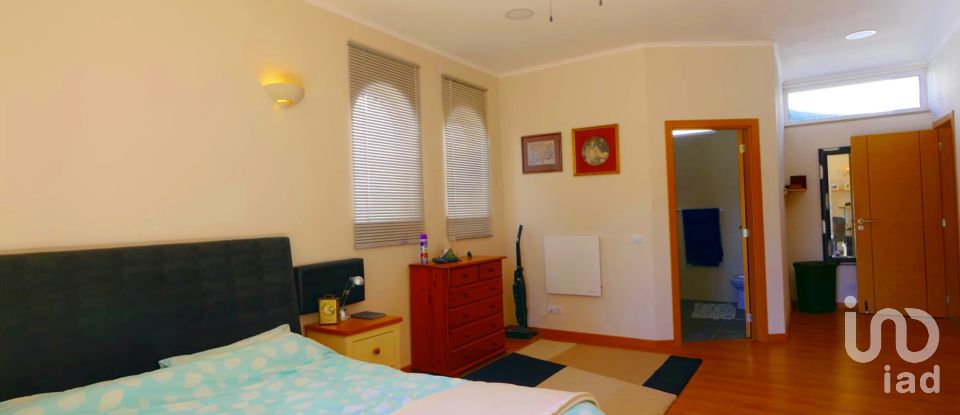 Restaurante em Luz de 490 m²