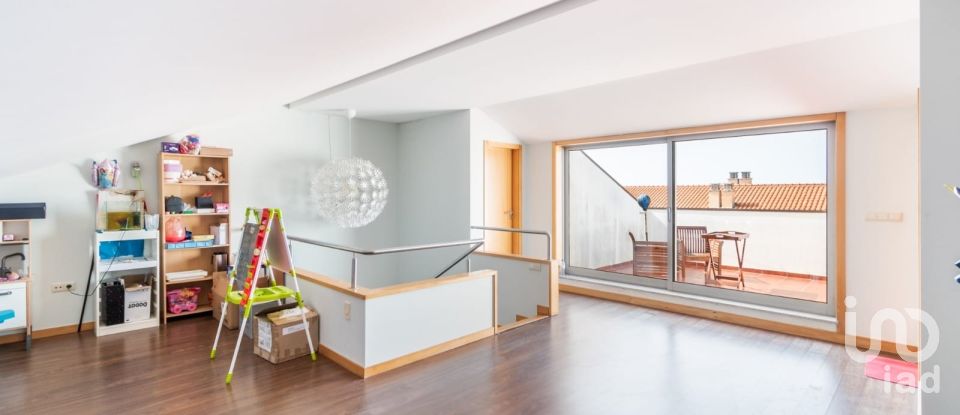 House T4 in Antas of 200 m²