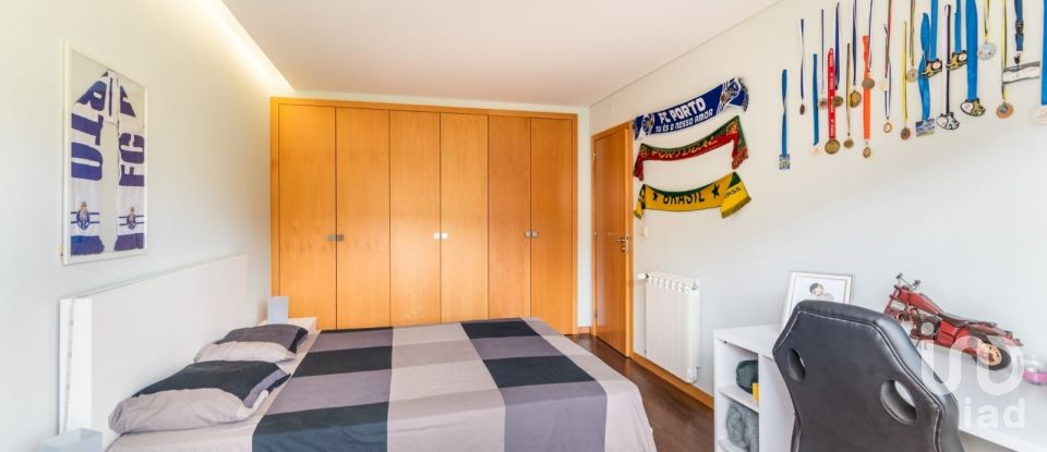 House T4 in Antas of 200 m²