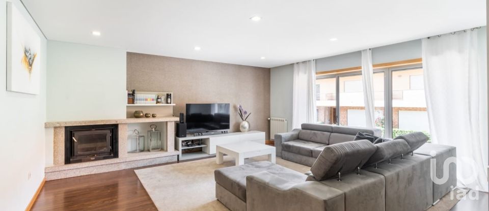 House T4 in Antas of 200 m²