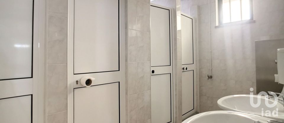 Espaço Comercial em Oliveira De Azeméis, Santiago De Riba-Ul, Ul, Macinhata Da Seixa E Madail de 600 m²