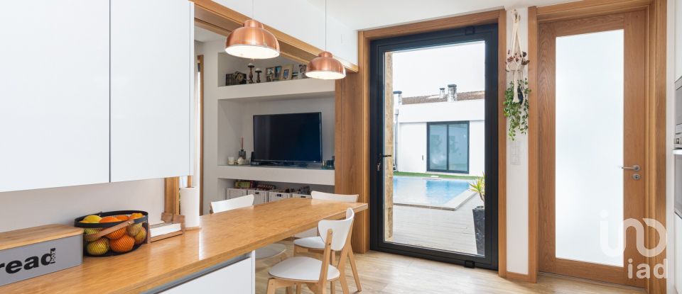 Maison de ville T4 à Ovar, São João, Arada e São Vicente de Pereira Jusã de 330 m²