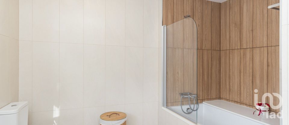 Maison de ville T4 à Ovar, São João, Arada e São Vicente de Pereira Jusã de 330 m²