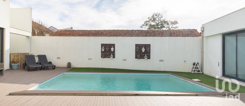 Maison de ville T4 à Ovar, São João, Arada e São Vicente de Pereira Jusã de 330 m²