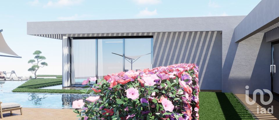 Lodge T4 in São Vicente of 470 m²