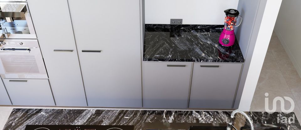 Lodge T4 in São Vicente of 470 m²