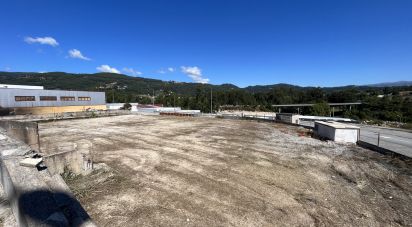 Murs commerciaux à Padreiro (Salvador e Santa Cristina) de 2 587 m²