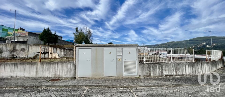 Murs commerciaux à Padreiro (Salvador e Santa Cristina) de 2 587 m²