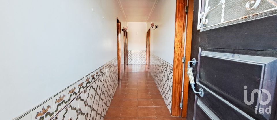 Traditional house T3 in Ponte do Rol of 94 m²