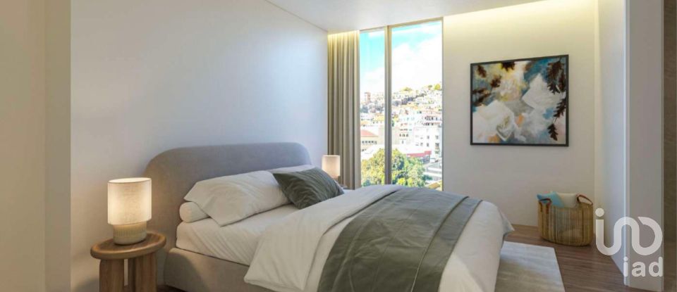 Apartamento T3 em Funchal (Santa Luzia) de 166 m²