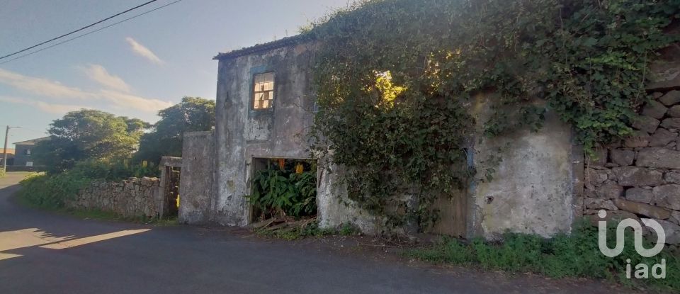Maison rustique T2 à Piedade de 130 m²