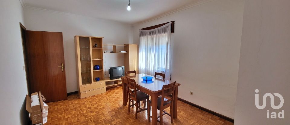 Apartamento T2 em Macedo de Cavaleiros de 67 m²