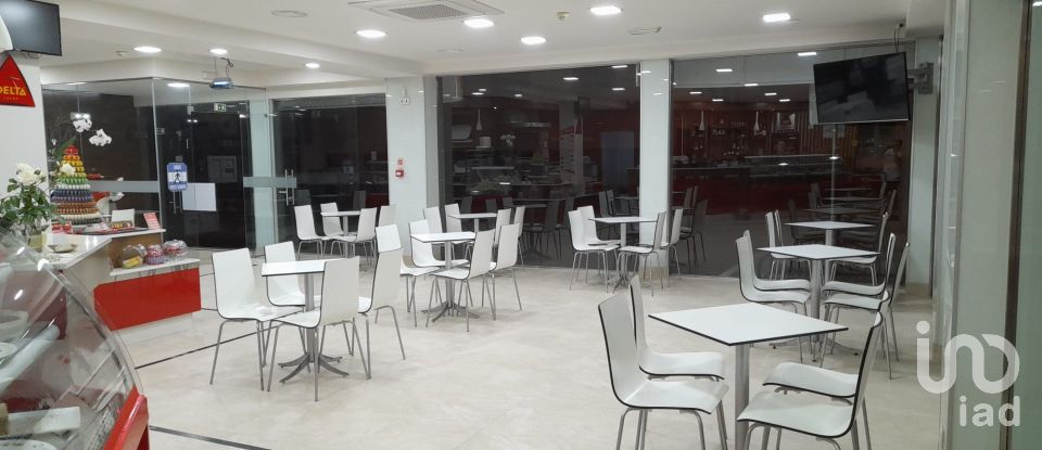 Loja / Estabelecimento Comercial em Vieira de Leiria de 152 m²