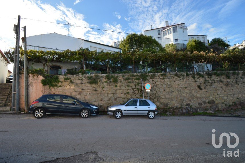 Moradia T3 em São Miguel, Santa Eufémia e Rabaçal de 180 m²