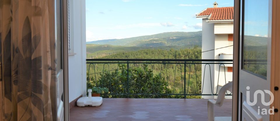 Moradia T3 em São Miguel, Santa Eufémia e Rabaçal de 180 m²