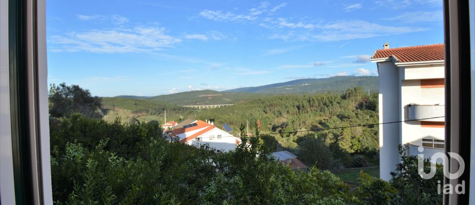 Moradia T3 em São Miguel, Santa Eufémia e Rabaçal de 180 m²