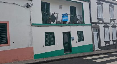 Town house T5 in Rosto do Cão (Livramento) of 130 m²