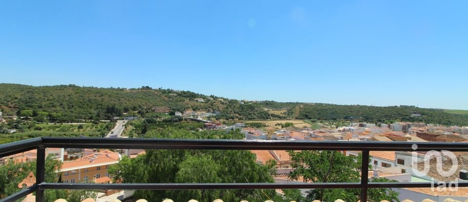 Comércio diverso em Silves de 300 m²