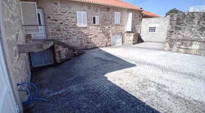 Maison T2 à Penso de 396 m²