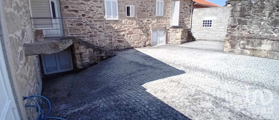 Moradia T2 em Penso de 396 m²