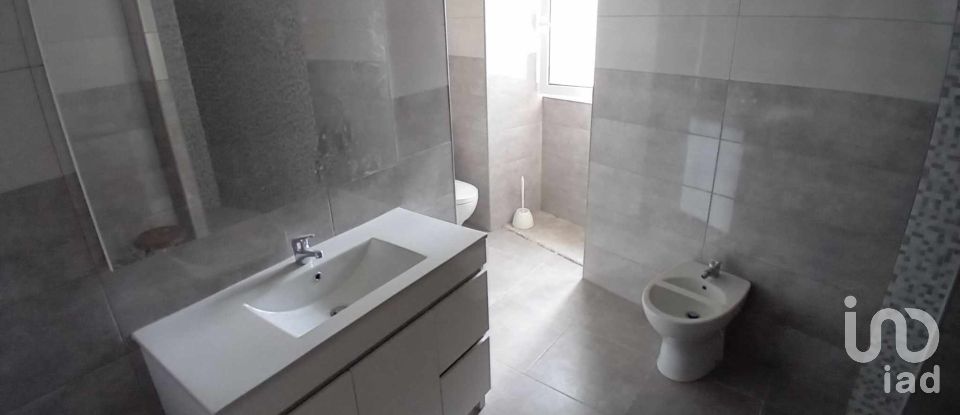 Moradia T2 em Penso de 396 m²