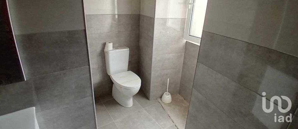 Moradia T2 em Penso de 396 m²