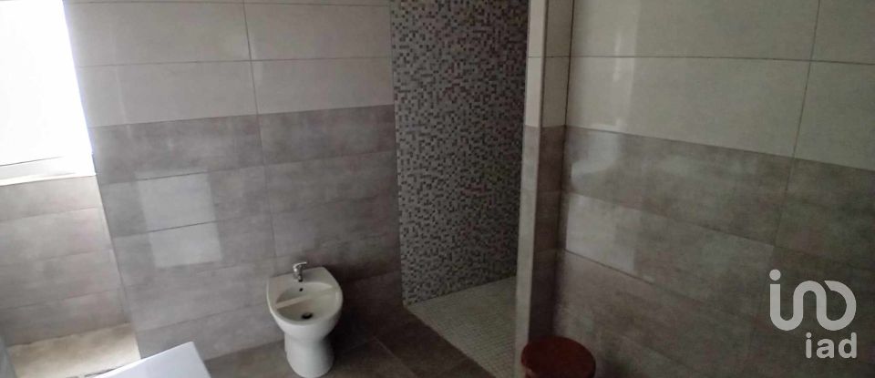 Moradia T2 em Penso de 396 m²