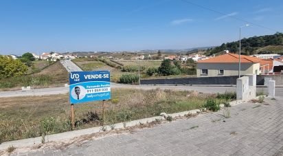 Terrain à Freiria de 359 m²