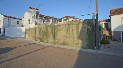 Maison de village T2 à Podentes de 235 m²