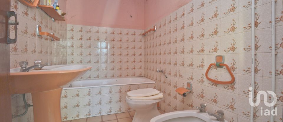 Casa de aldeia T2 em Podentes de 235 m²