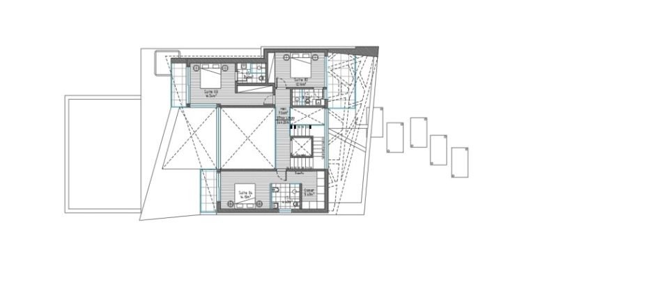 Maison T4 à Charneca De Caparica E Sobreda de 448 m²