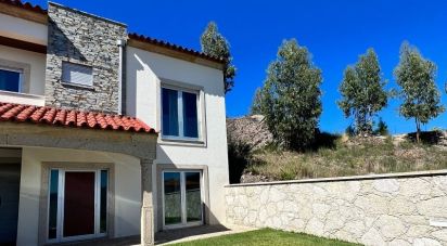 House T4 in Perre of 219 m²