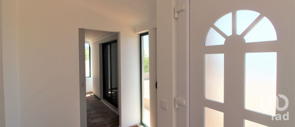 Moradia T3 em São Bartolomeu de Messines de 181 m²