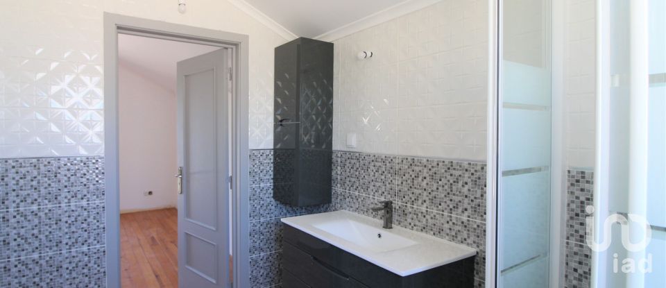 Moradia T3 em São Bartolomeu de Messines de 181 m²