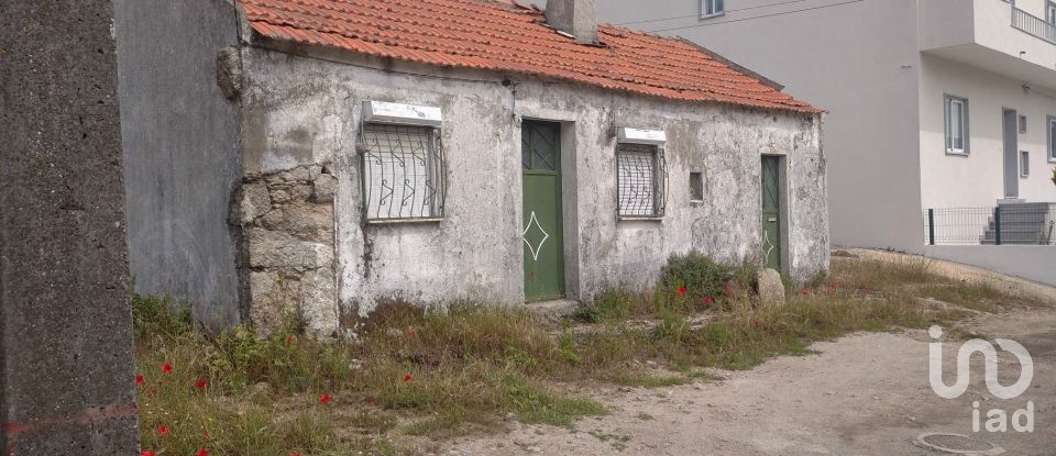 Terreno urbano em Guarda de 417 m²