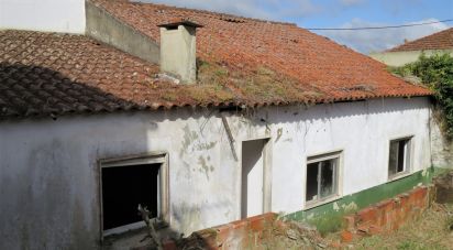 House T3 in Venda do Pinheiro e Santo Estêvão das Galés of 98 m²