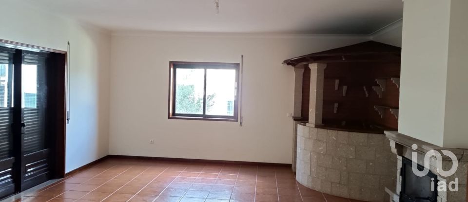 Traditional house T3 in Termas de São Vicente of 205 m²