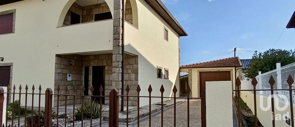 Traditional house T3 in Termas de São Vicente of 205 m²