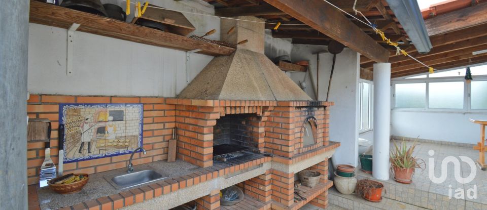 Maison de village T3 à Poiares (Santo André) de 177 m²