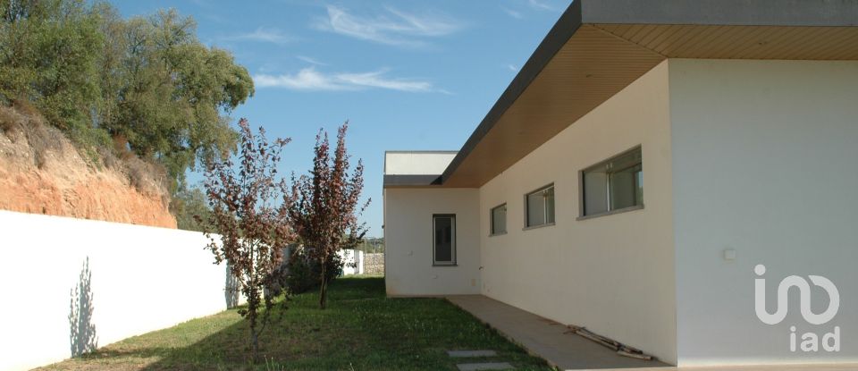 Maison T5 à Chamusca e Pinheiro Grande de 454 m²