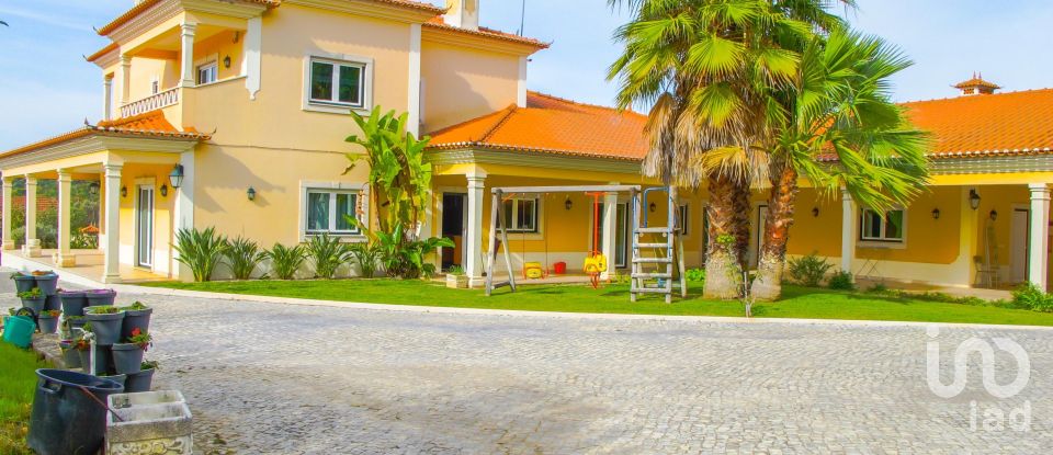 Casa / Villa T5 em Casais e Alviobeira de 578 m²