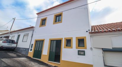 House T3 in Rio de Moinhos of 193 m²