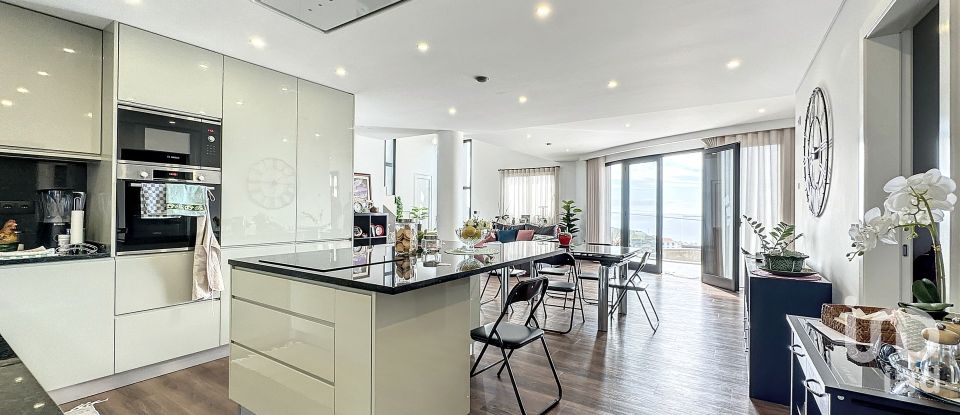 Lodge T5 in Ponta do Sol of 435 m²