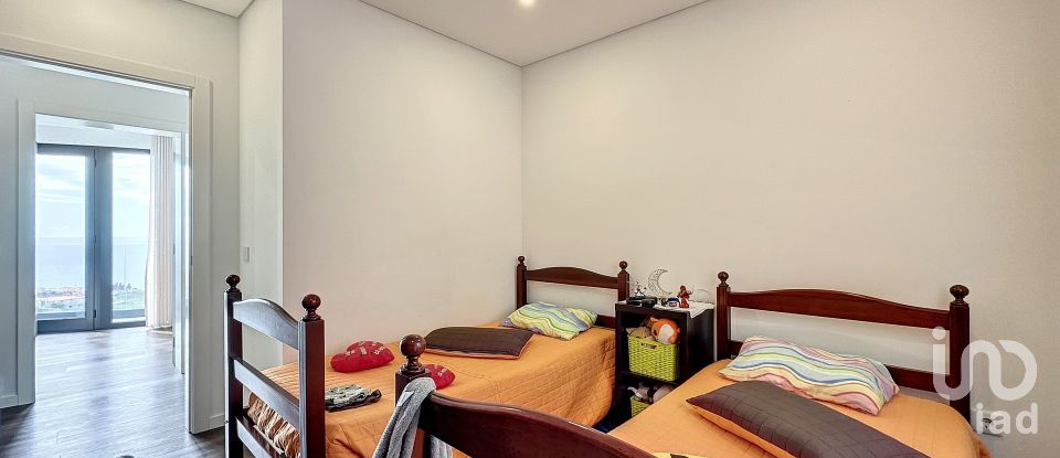 Lodge T5 in Ponta do Sol of 435 m²