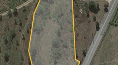 Bâtiment à Pombal de 3 210 m²