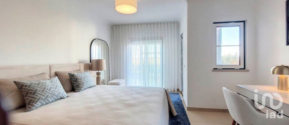 House T2 in Alcantarilha e Pêra of 115 m²