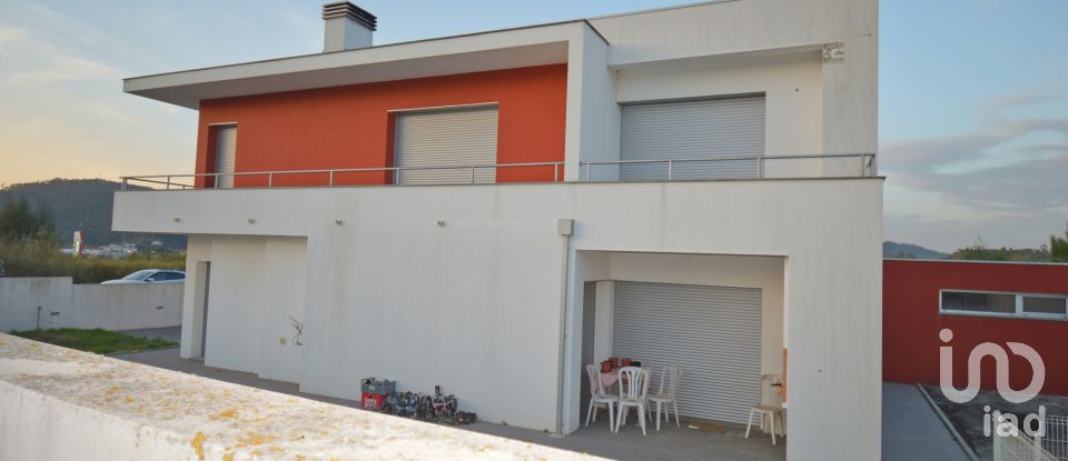 Lodge T3 in Miranda do Corvo of 260 m²
