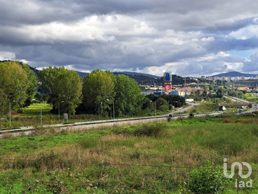 Terrain à Palmeira de 36 000 m²