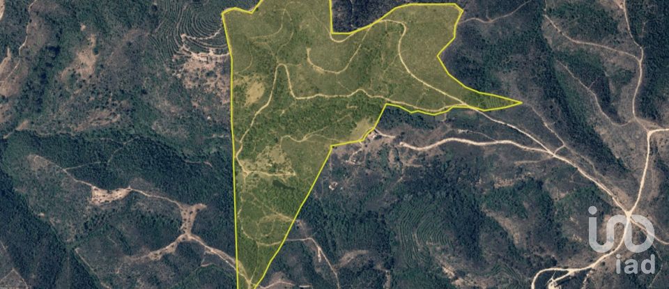 Terreno urbano em Bensafrim e Barão de São João de 303 162 m²